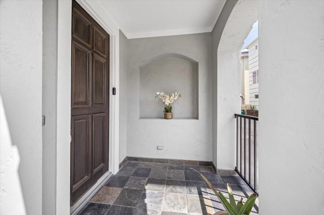 5610 Kiam Street F, Houston, TX 77007