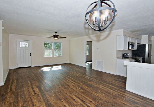 108 Oakway Drive, Seneca, SC 29678