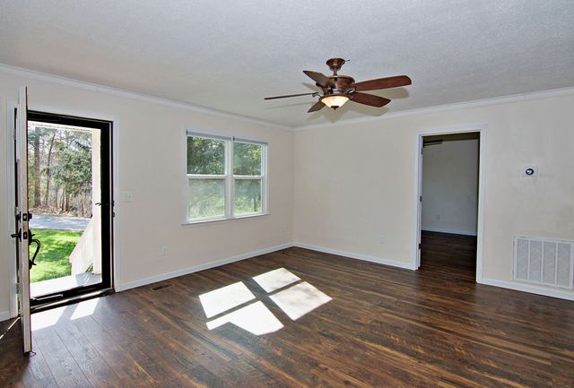 108 Oakway Drive, Seneca, SC 29678