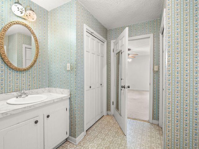 272 Alexandria Hwy, Leesville, LA 71446