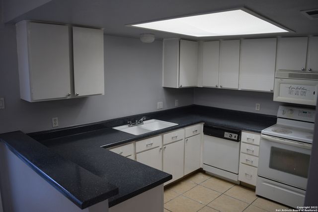 8119 SCOTTSHILL, San Antonio, TX 78209