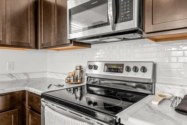 130 Jo Park Ln, Maumelle, AR 72113