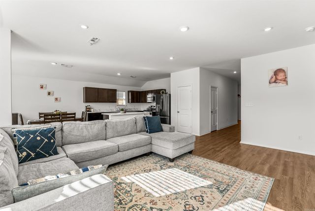 130 Jo Park Ln, Maumelle, AR 72113