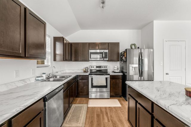 130 Jo Park Ln, Maumelle, AR 72113