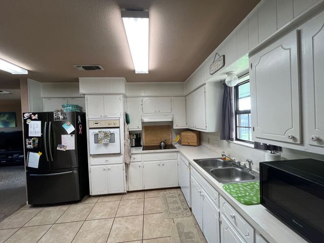 2204 Indian Creek Road, Brownwood, TX 76801