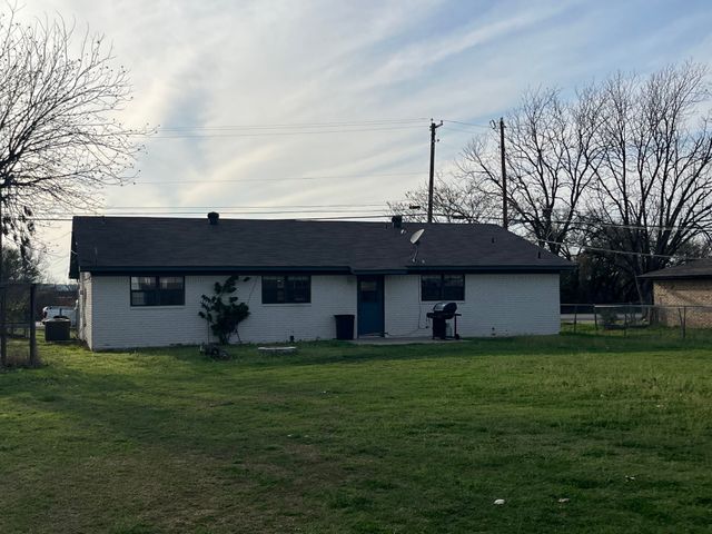 2204 Indian Creek Road, Brownwood, TX 76801