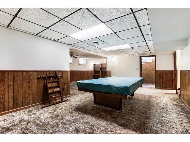 687 S Oswego Ct, Aurora, CO 80012