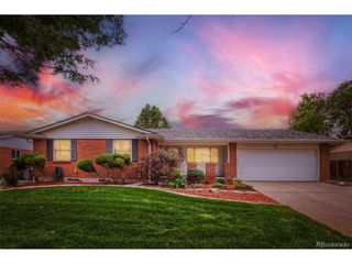 687 S Oswego Ct, Aurora, CO 80012