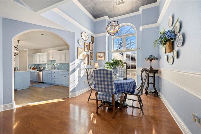 11135 Bear Drive, Farmington, AR 72730