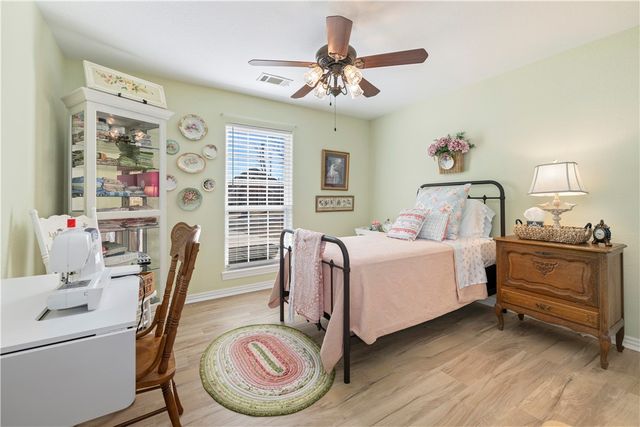 11135 Bear Drive, Farmington, AR 72730