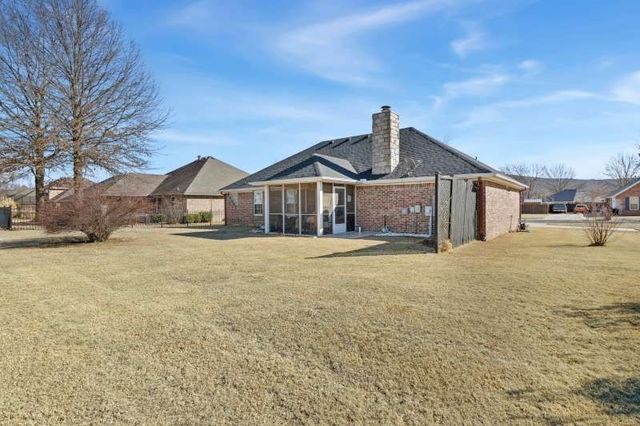 11135 Bear Drive, Farmington, AR 72730