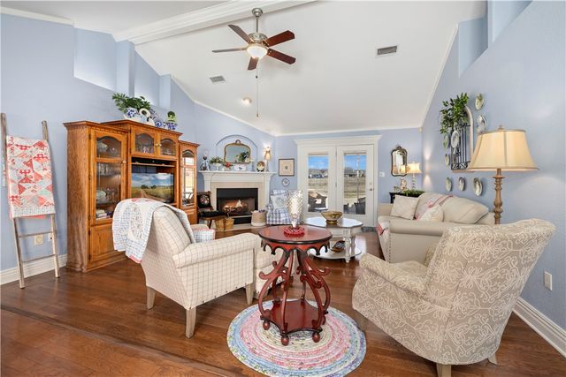 11135 Bear Drive, Farmington, AR 72730