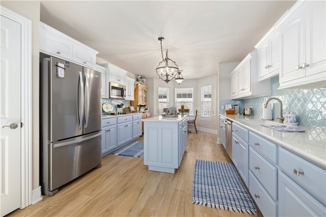 11135 Bear Drive, Farmington, AR 72730