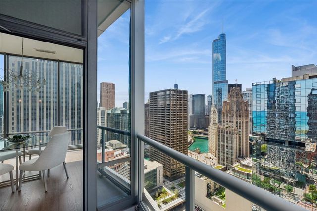 240 E Illinois Street 3101, Chicago, IL 60611