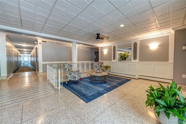 250 N Village Avenue A20, Rockville Centre, NY 11570