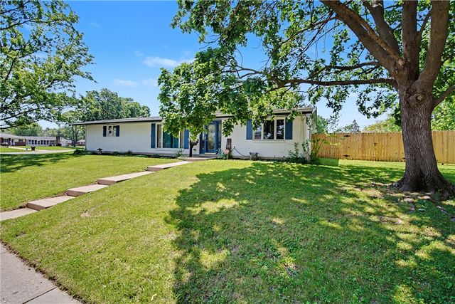 1043 Heathwood, Englewood, OH 45322