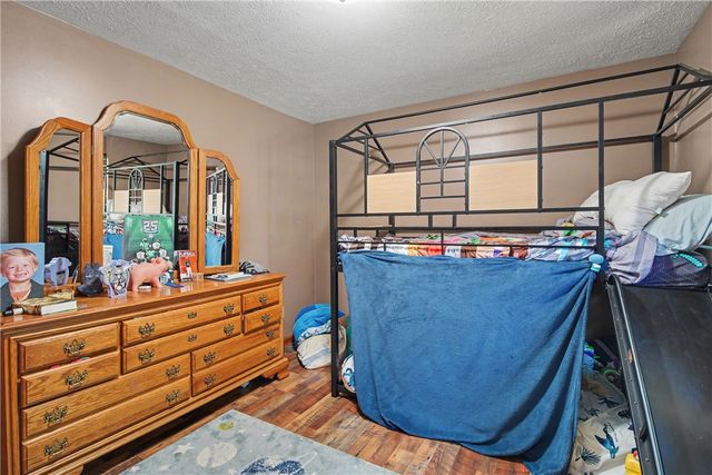 1043 Heathwood, Englewood, OH 45322
