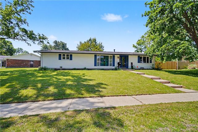 1043 Heathwood, Englewood, OH 45322
