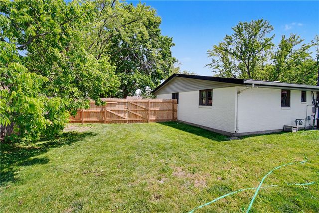 1043 Heathwood, Englewood, OH 45322