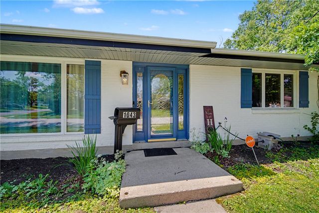 1043 Heathwood, Englewood, OH 45322