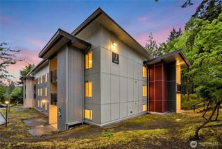14620 NE 31st Street #J102, Bellevue, WA 98007
