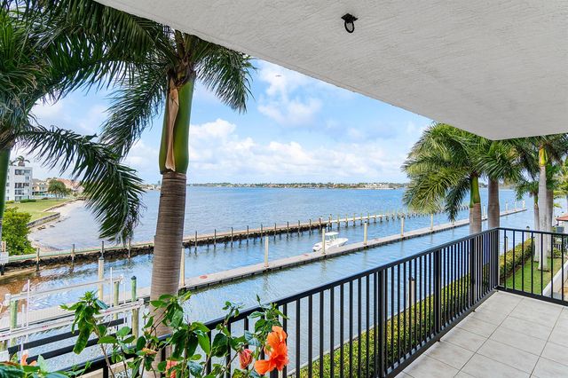 2700 N Federal Highway 303, Boynton Beach, FL 33435
