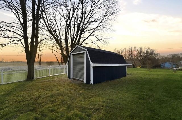 579 Fargo Road, Westville, IN 46391