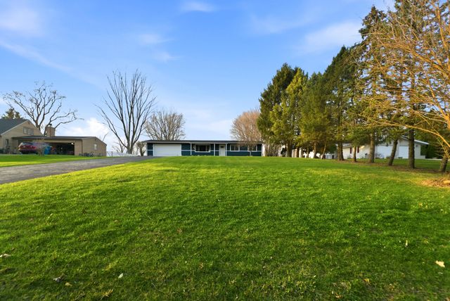 579 Fargo Road, Westville, IN 46391