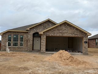 1418 Quail Creek Drive, Cleburne, TX 76033