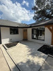 10322 Tioga, San Antonio, TX 78230