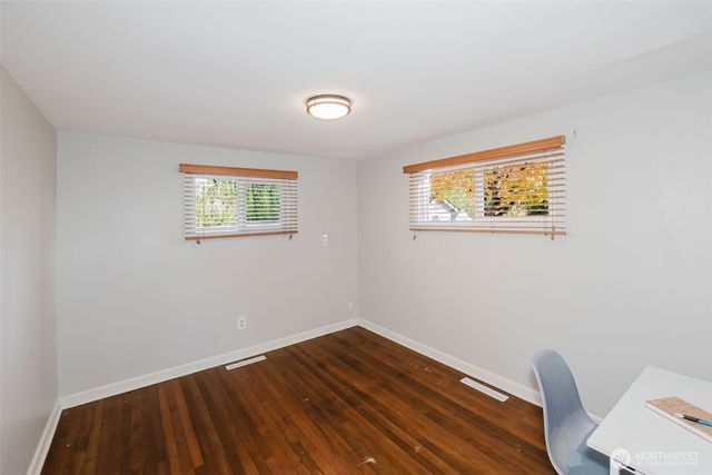 1935 N Rainier Avenue, Bremerton, WA 98312