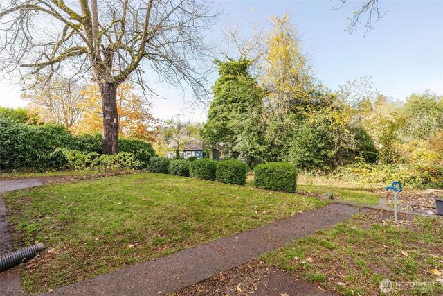 1935 N Rainier Avenue, Bremerton, WA 98312