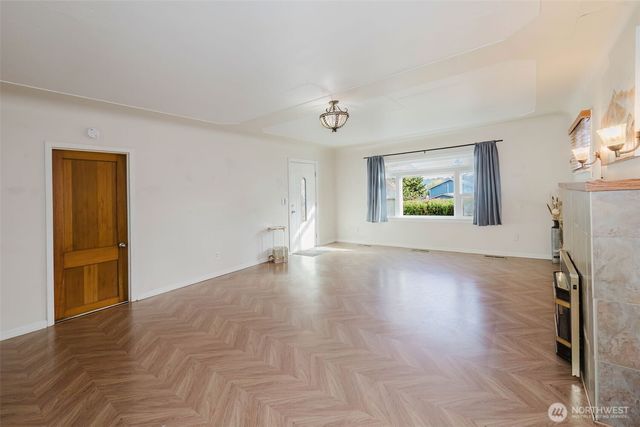 1935 N Rainier Avenue, Bremerton, WA 98312