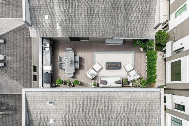 1608 W Webster Street B, Houston, TX 77019