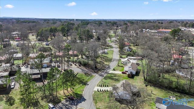 826 Barnes Street, Albertville, AL 35950