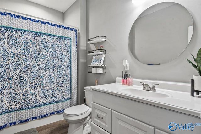 826 Barnes Street, Albertville, AL 35950