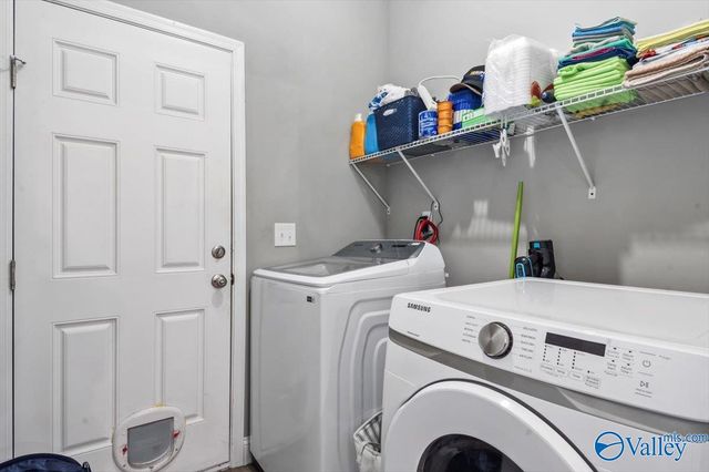 826 Barnes Street, Albertville, AL 35950