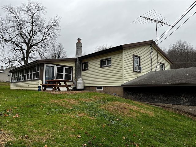 14443 Meade Street, Sterling, NY 13156