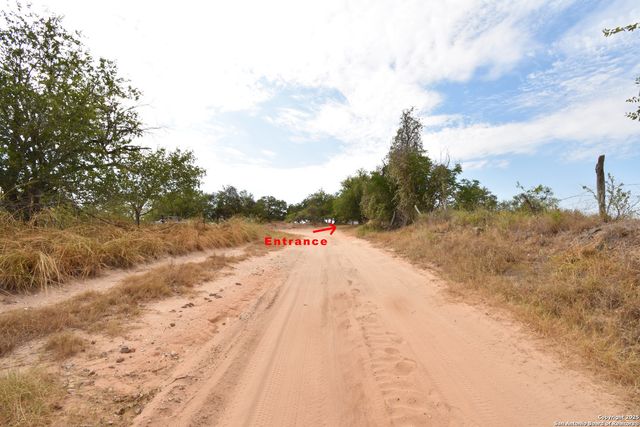 3074 Mathis Lane, San Antonio, TX 78264