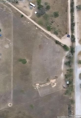 3074 Mathis Lane, San Antonio, TX 78264