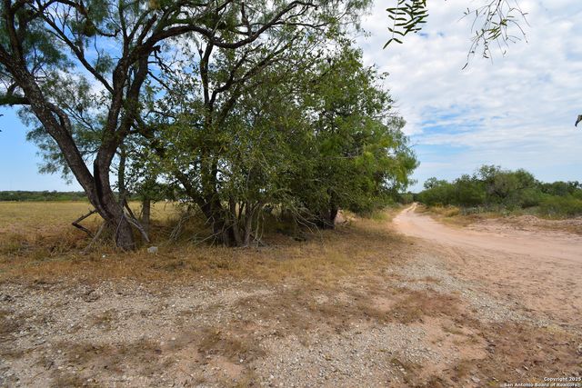 3074 Mathis Lane, San Antonio, TX 78264