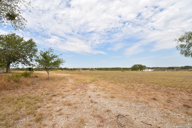 3074 Mathis Lane, San Antonio, TX 78264