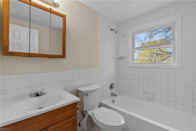 7723 Ruthven RD, Norfolk, VA 23505