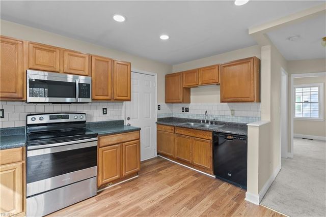 7723 Ruthven RD, Norfolk, VA 23505