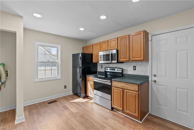 7723 Ruthven RD, Norfolk, VA 23505