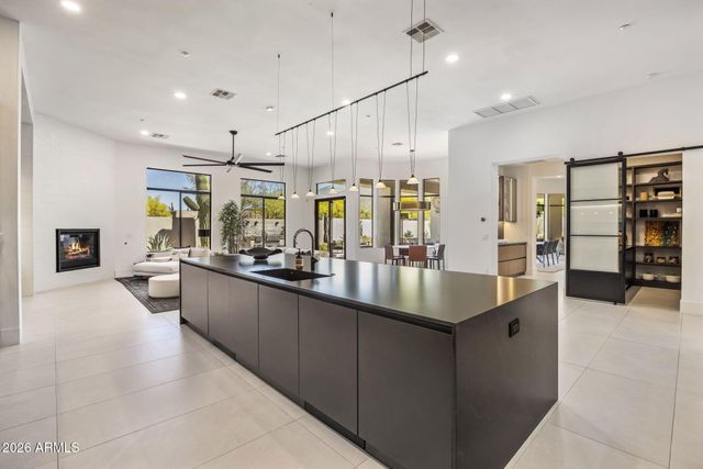 5680 E Villa Cassandra Way, Carefree, AZ 85377