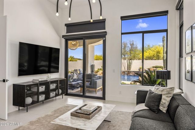5680 E Villa Cassandra Way, Carefree, AZ 85377