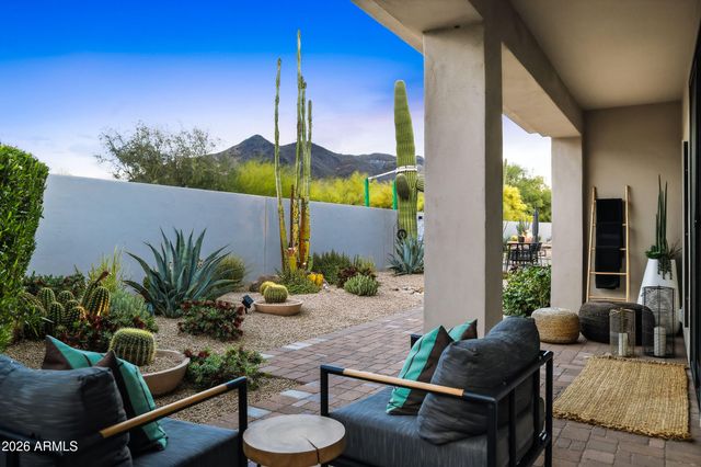 5680 E Villa Cassandra Way, Carefree, AZ 85377
