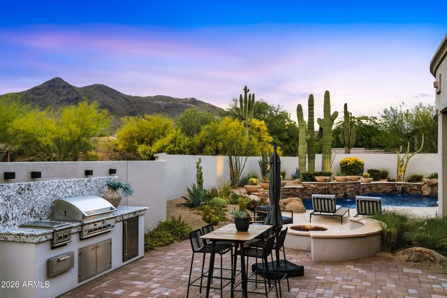 5680 E Villa Cassandra Way, Carefree, AZ 85377