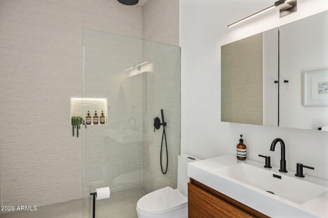 5680 E Villa Cassandra Way, Carefree, AZ 85377